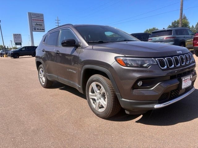 2024 Jeep Compass — side profile view